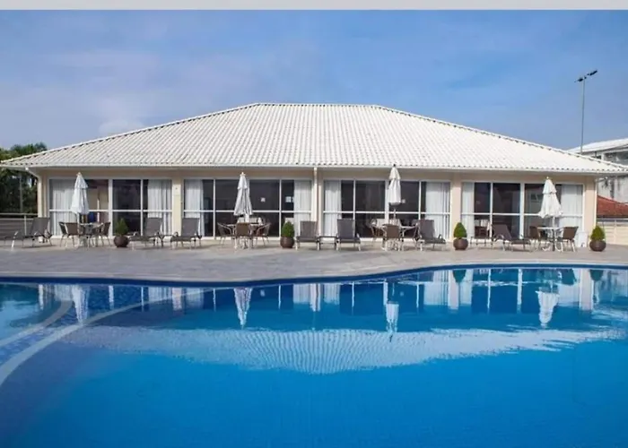 Villa Giardino - Condominio De Frente Para O Mar - Piscina, Quadra Esportiva, Churrasqueira - 5 Pessoas
