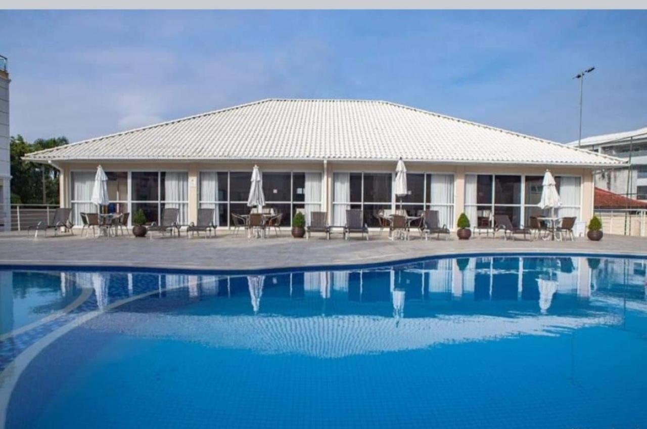 Apartment Giardino: Beachfront With Pool And Sports Facilities *