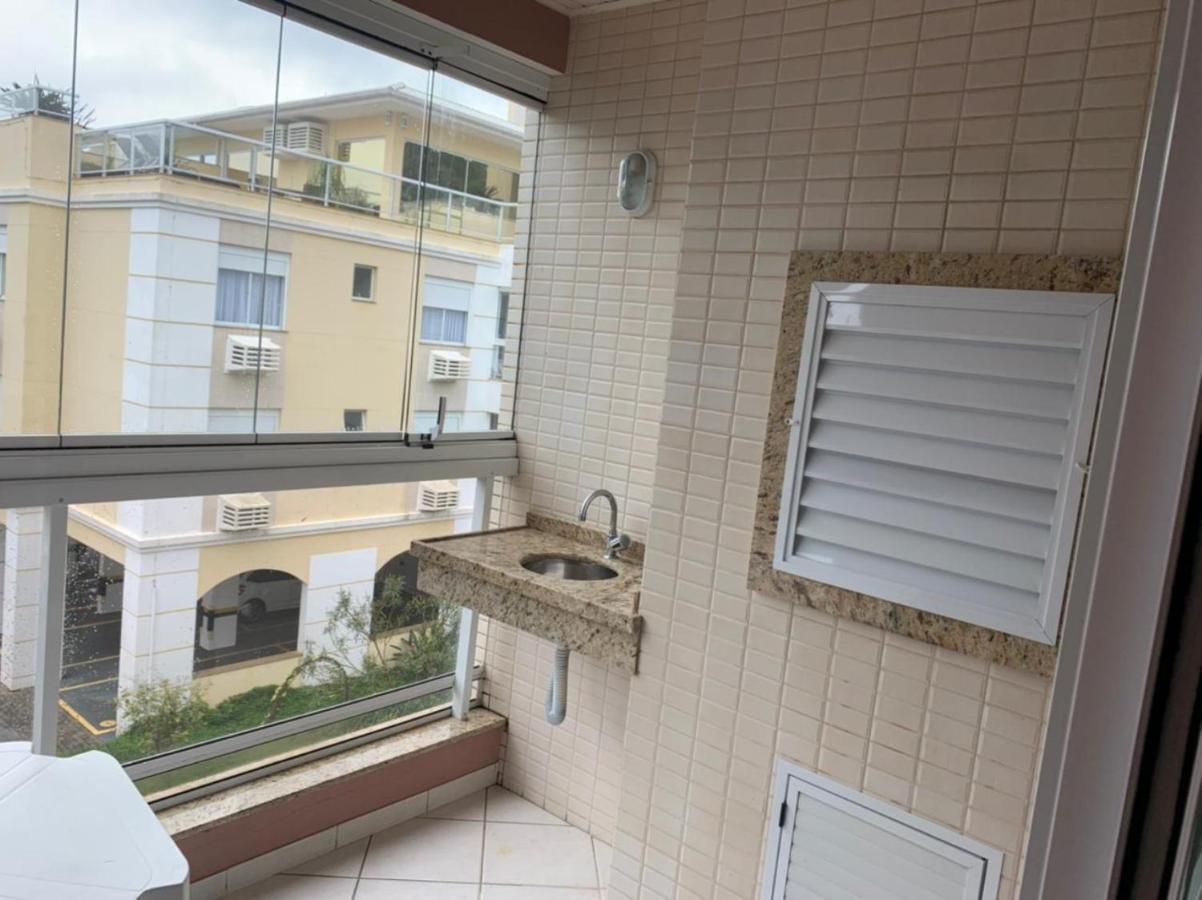 Giardino: Beachfront With Pool And Sports Facilities * Florianopolis